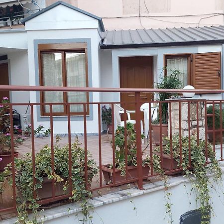 Mario Rooms Sarandë Exterior foto